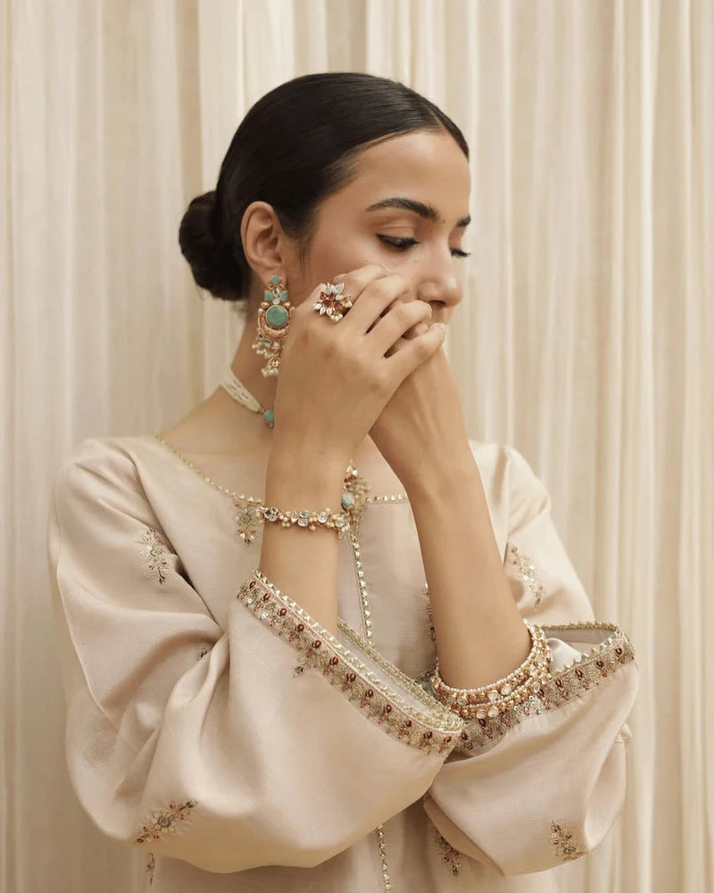 Mahrani's Golden Petal Lawn Suit | Golden Embroidery with Organza Dupatta