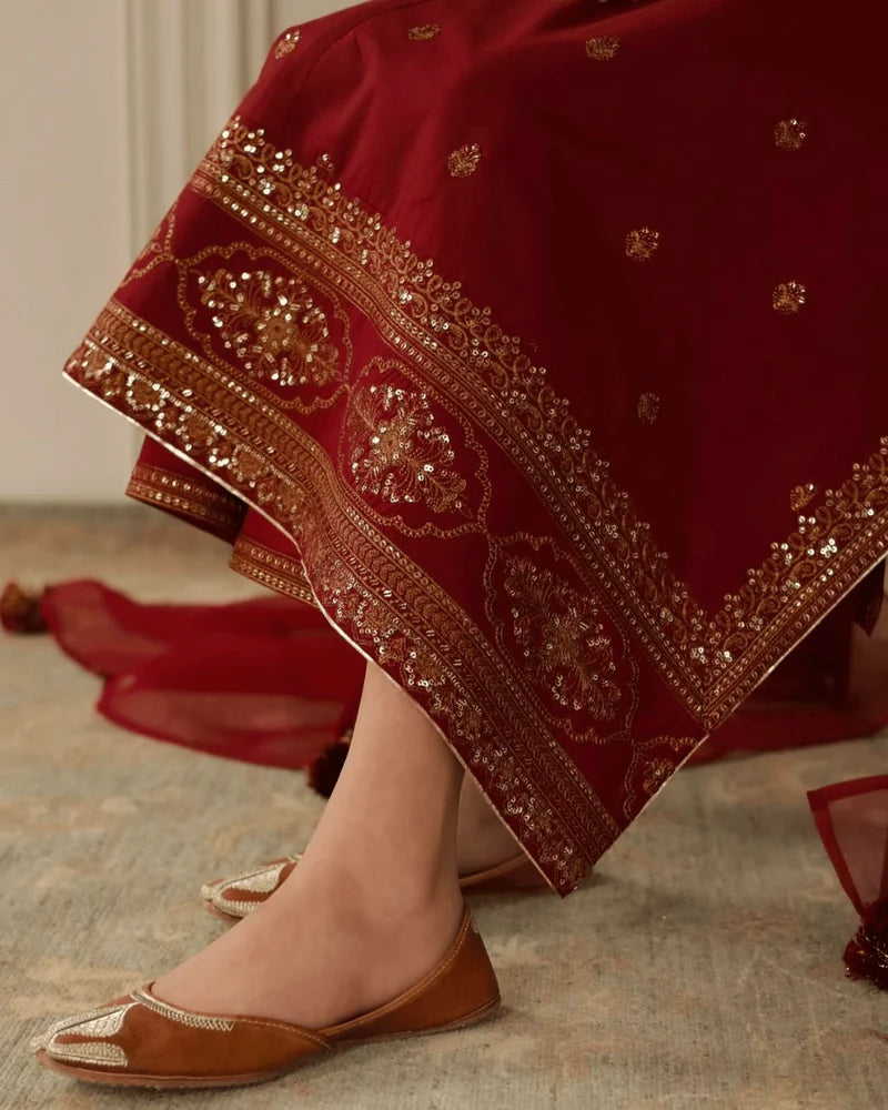 Mahrani Royall Red Maroon Attire – Luxury 3-Piece Suit for Women