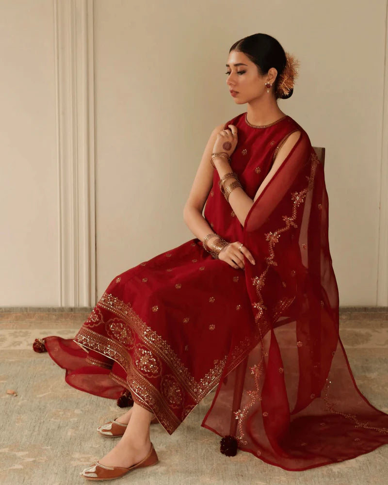Mahrani Royall Red Maroon Attire – Luxury 3-Piece Suit for Women