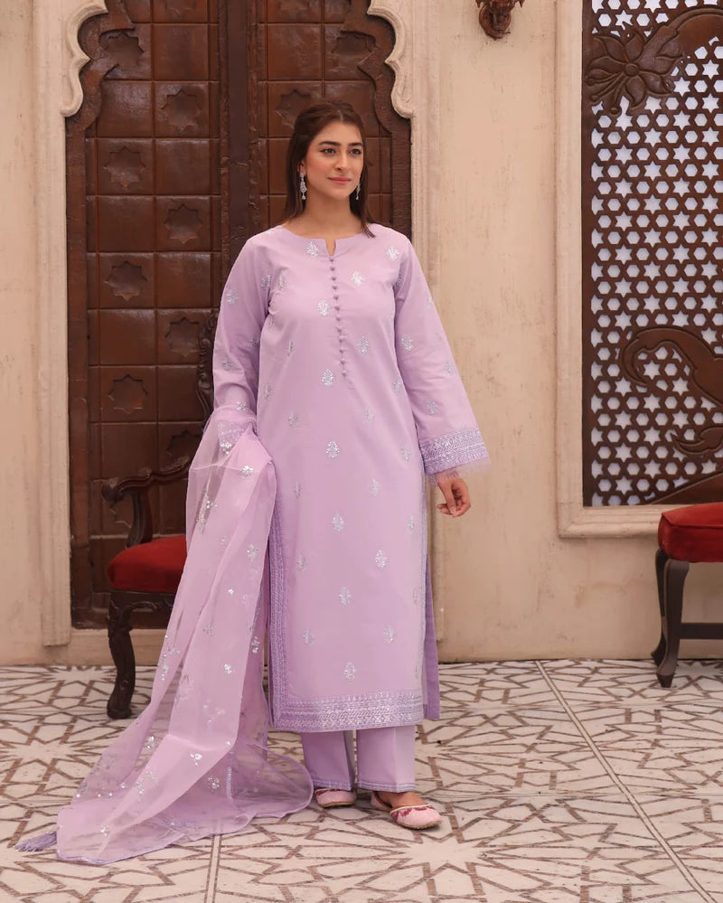 Mahrani's Noor-e-Eid Lilac Bloom – Soft Lilac for Eid Glow