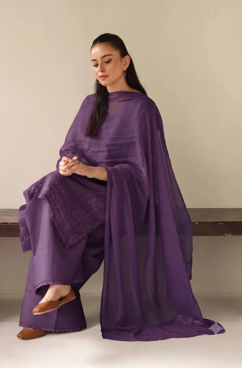 Mahrani Plum Petal Lawn Suit – Bright Plum 3 Piece Stitched Dress